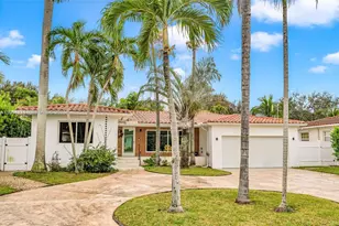 1080 NE 104th St, Miami Shores, FL 33138 - Photo 8