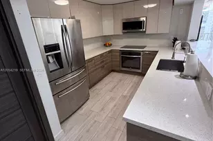 600 Parkview Dr, Hallandale Beach, FL 33009 - Photo 18