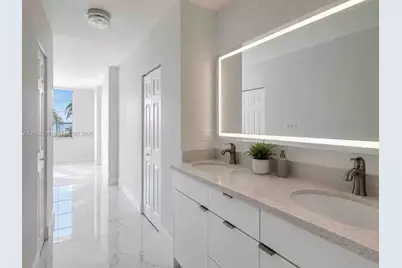 500 Bayview Dr #232, Sunny Isles Beach, FL 33160 - Photo 10