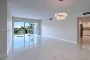 500 Bayview Dr, Sunny Isles Beach, FL 33160 - Photo 2