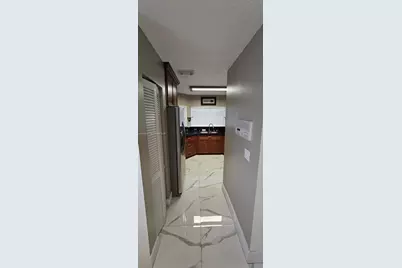 15355 SW 39th Ln, Miami, FL 33185 - Photo 10