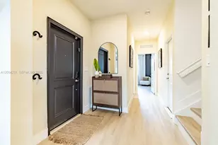 2370 NW 131st Cir, Miami, FL 33167 - Photo 8