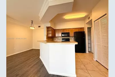 9208 W Myrtlewood Cir W #208, Palm Beach Gardens, FL 33418 - Photo 6