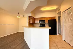 9208 W Myrtlewood Cir W, Palm Beach Gardens, FL 33418 - Photo 6