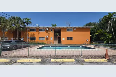 7901 SW 64th Ave #4, South Miami, FL 33143 - Photo 4