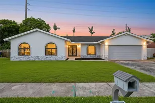 14460 SW 151st Terrace, Miami, FL 33186 - Photo 2