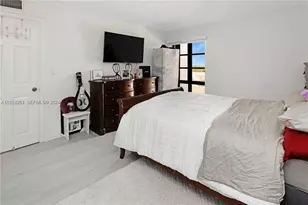 14203 SW 66th St, Miami, FL 33183 - Photo 12