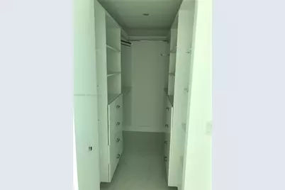 1080 Brickell Ave #1607, Miami, FL 33131 - Photo 6