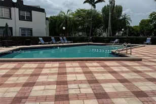 9711 Fontainebleau Blvd, Miami, FL 33172 - Photo 24