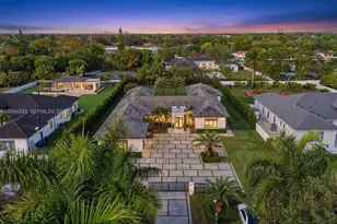 10005 SW 66th St, Miami, FL 33173 - Photo 1