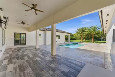 10005 SW 66th St, Miami, FL 33173 - Photo 50
