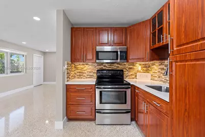 766 E 36th St, Hialeah, FL 33013 - Photo 20