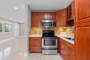 766 E 36th St, Hialeah, FL 33013 - Photo 20