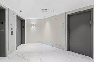 400 Alton Rd, Miami Beach, FL 33139 - Photo 24