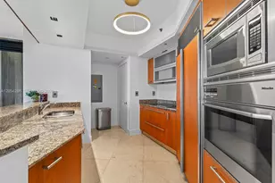400 Alton Rd, Miami Beach, FL 33139 - Photo 6