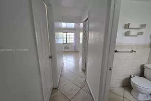 345 Michigan Ave, Miami Beach, FL 33139 - Photo 8