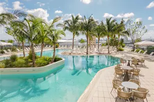 159 NE 6th St, Miami, FL 33132 - Photo 32