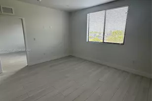 1091 E 17th St, Hialeah, FL 33010 - Photo 10