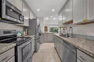 21698 Cypress Rd, Boca Raton, FL 33433 - Photo 20