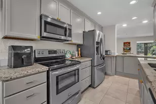 21698 Cypress Rd, Boca Raton, FL 33433 - Photo 20