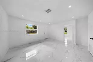2468 NW 21st St, Fort Lauderdale, FL 33311 - Photo 12