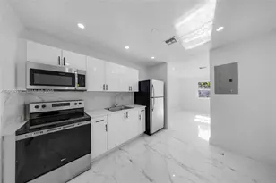 2468 NW 21st St, Fort Lauderdale, FL 33311 - Photo 6