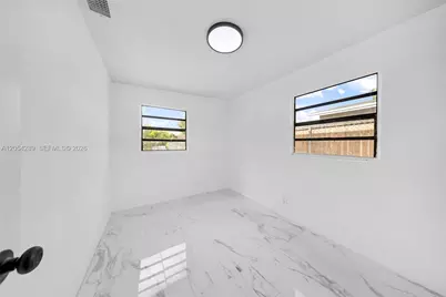 2468 NW 21st St #2, Fort Lauderdale, FL 33311 - Photo 14