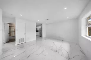 2468 NW 21st St, Fort Lauderdale, FL 33311 - Photo 10