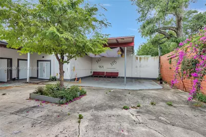 7000 NW 2 Ave #7010, Miami, FL 33150 - Photo 12