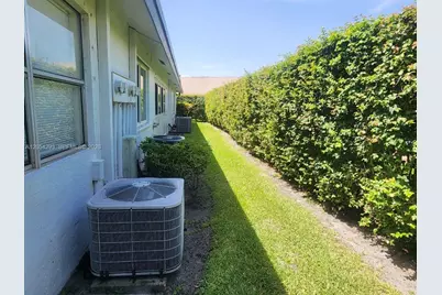 171 N Moccasin Trl N, Jupiter, FL 33458 - Photo 26