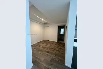 801 S Miami Ave #2203, Miami, FL 33130 - Photo 8