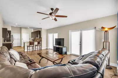 4252 SW 78th Dr, Davie, FL 33328 - Photo 36