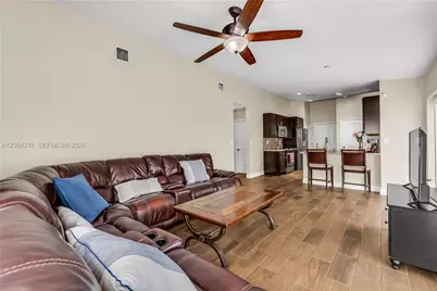 4252 SW 78th Dr, Davie, FL 33328 - Photo 34