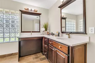 4252 SW 78th Dr, Davie, FL 33328 - Photo 24