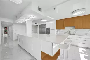 1201 S Ocean Dr, Hollywood, FL 33019 - Photo 16