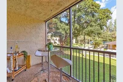 5090 SW 64th Ave #205, Davie, FL 33314 - Photo 2