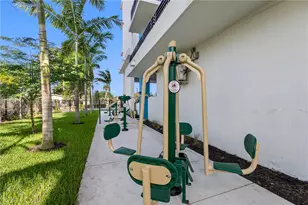 4 N Federal Hwy, Dania Beach, FL 33004 - Photo 22