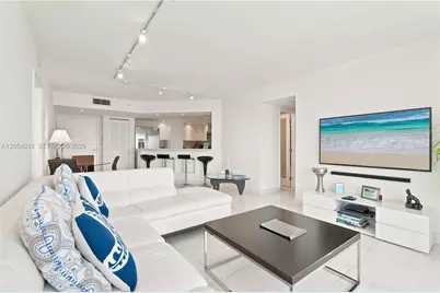 1900 Sunset Harbour Dr #803, Miami Beach, FL 33139 - Photo 6