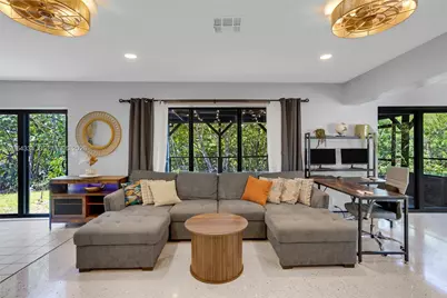 1178 Garfield St, Hollywood, FL 33019 - Photo 1