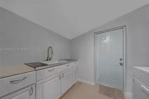 1178 Garfield St, Hollywood, FL 33019 - Photo 22