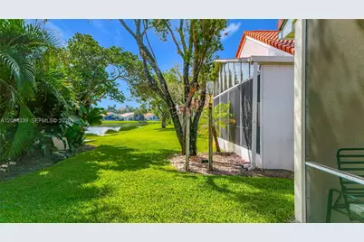 9786 Lemonwood Ct, Boynton Beach, FL 33437 - Photo 18