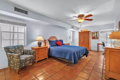 800 SW 8th Ter, Fort Lauderdale, FL 33315 - Photo 26