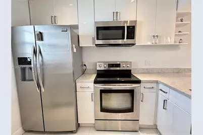 855 Euclid Ave #402, Miami Beach, FL 33139 - Photo 6
