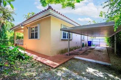 3640 SW 16th St, Miami, FL 33145 - Photo 32
