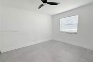 1470 NW 22nd Ct, Fort Lauderdale, FL 33311 - Photo 12
