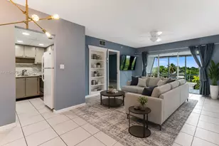 3000 NE 16th Ave, Oakland Park, FL 33334 - Photo 2