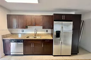 1548 SW 5th Pl, Fort Lauderdale, FL 33312 - Photo 6