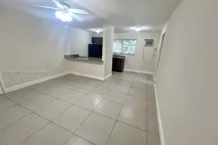 685 NE 85th St, Miami, FL 33138 - Photo 2