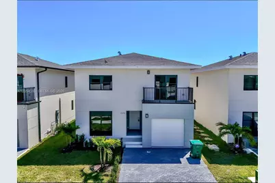 1374 NW 1st St, Florida City, FL 33034 - Photo 1