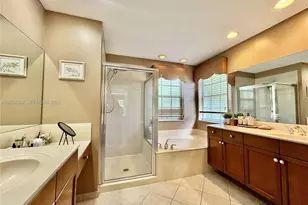9109 Dupont Pl, Wellington, FL 33414 - Photo 24